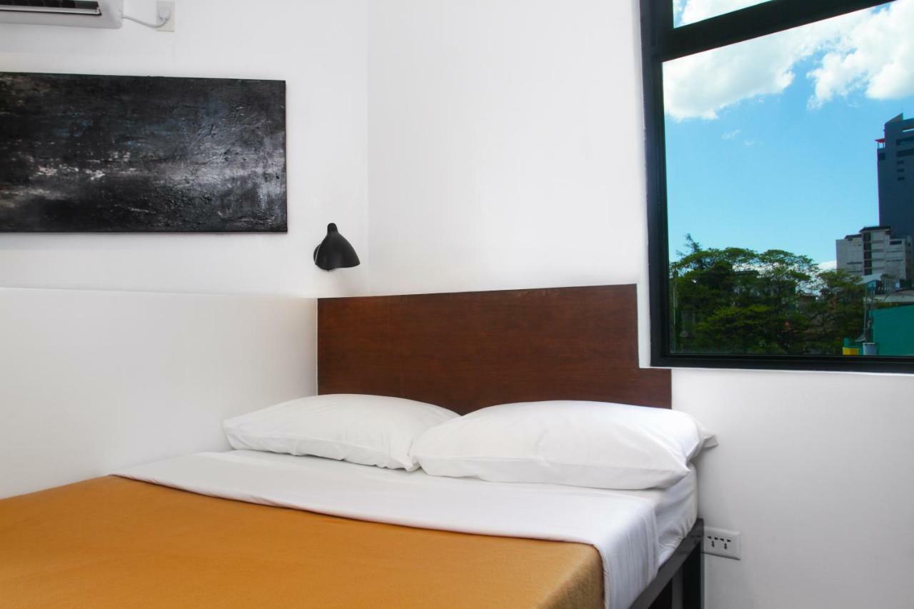 Hotel Gomez House Makati City
